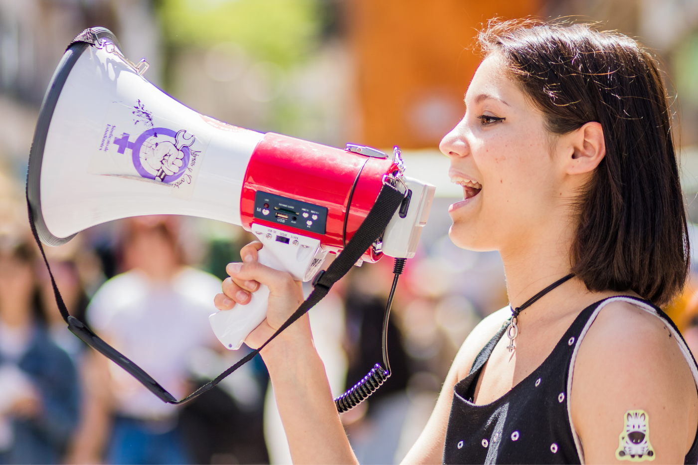 Al momento stai visualizzando Femminismo intersezionale in psicoterapia: come riconoscere le determinanti sociali